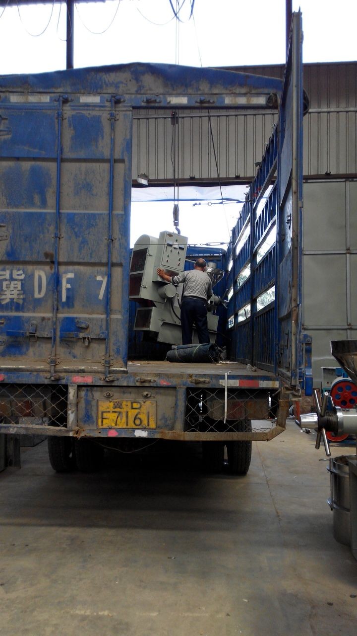 ֣������ե�ͻ�װ������